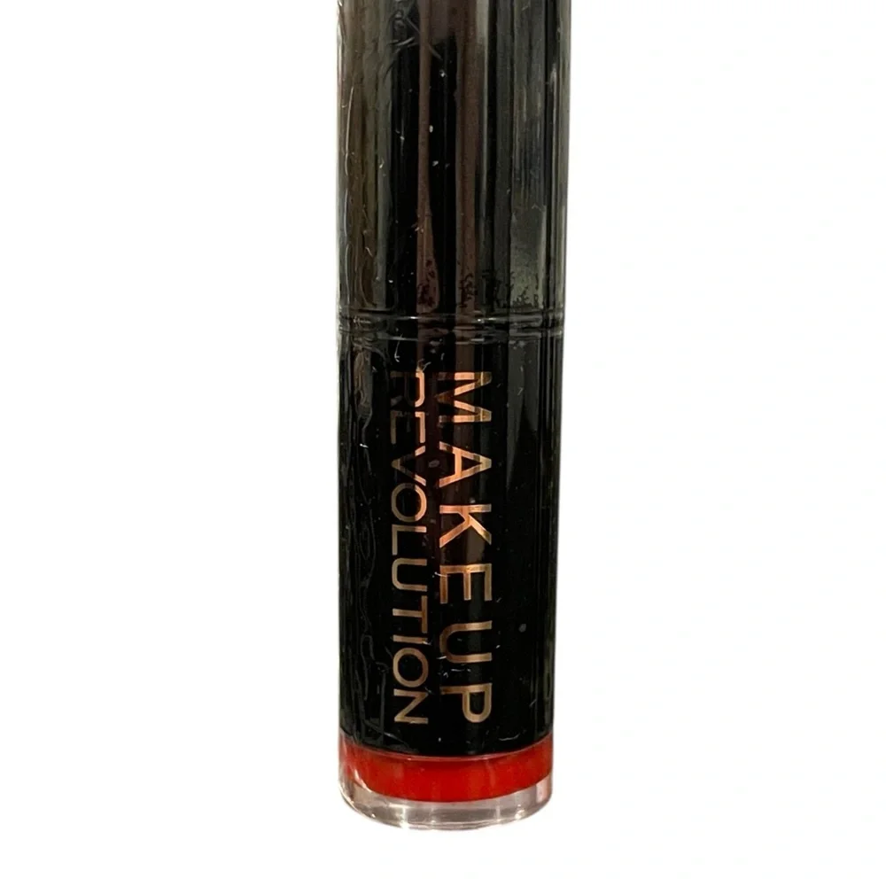 New Makeup Revolution London Lipstick LADY 0.11oz/3.2g Red Dark Classic‎